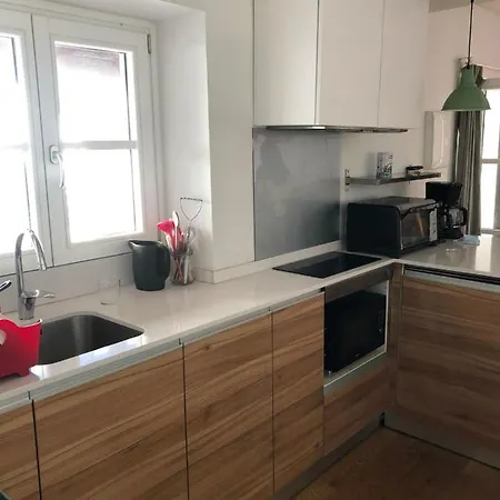 Апартаменты Beautiful Flat In The Centre Of *